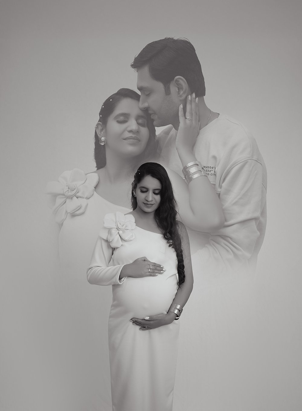 Maternity portrait detail